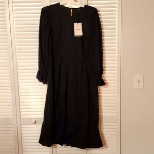 Black a-line midi dress with pockets size large, eyelet sleeves WHO WHAT WEAR
